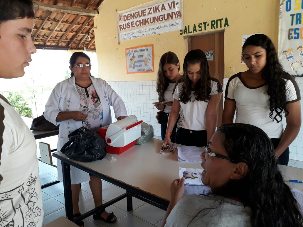 Saúde de São José de Princesa realiza Dia  D da Vacinação contra Meningite e HPV nas escolas 